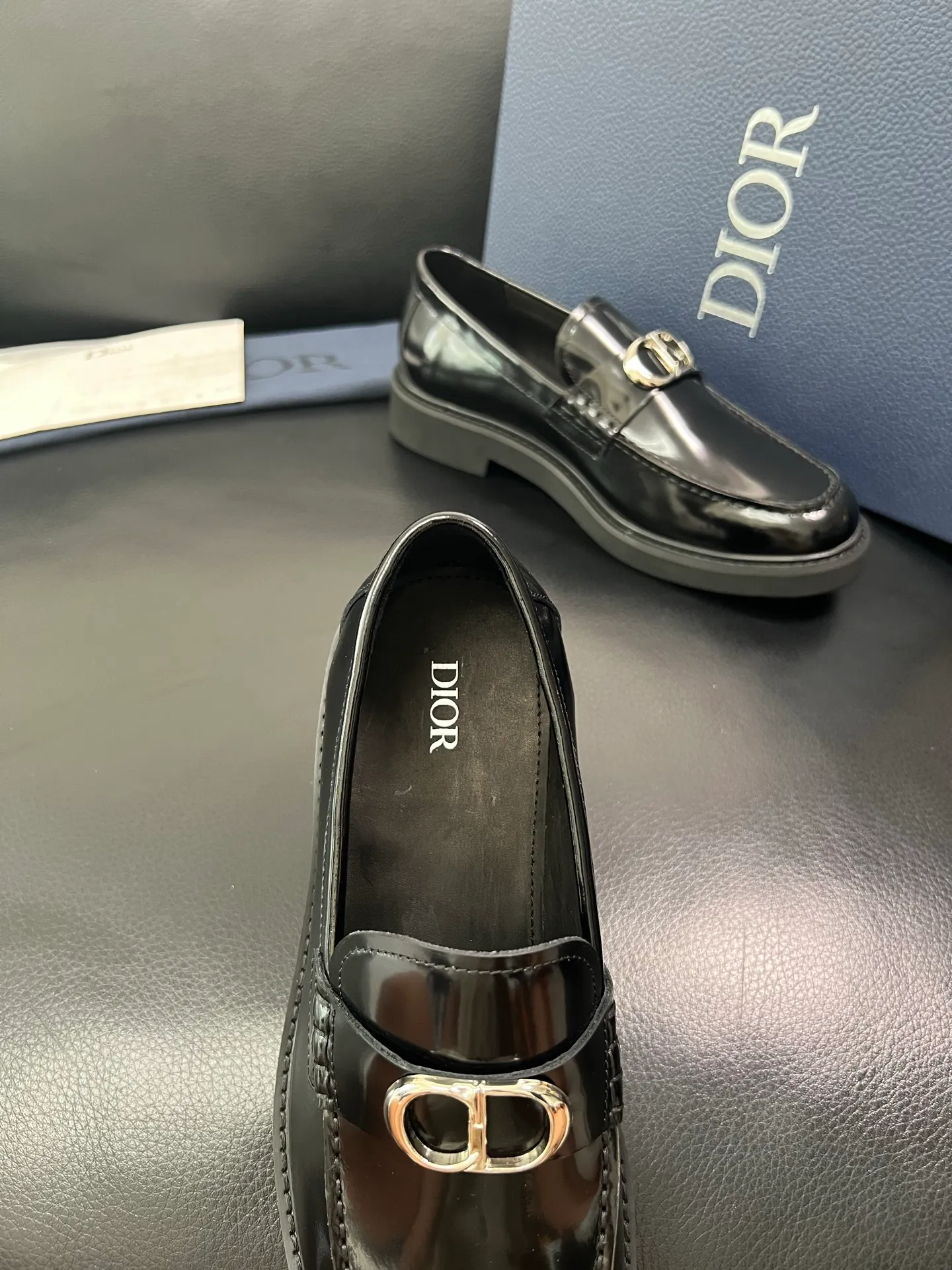 Men's men's shoes💰860 Dior top crafts Dior counter synchronization, original factory configuration, original cowhide fabric imported from Italy, breathable and comfortable imported water-dyed cow lining, sole: original factory special supply original sole super comfortable, original factory with single goods high quality, you can enter and exit the counter at will, welcome to compare counter synchronization, code number 39-44 (order 38 45) 85853